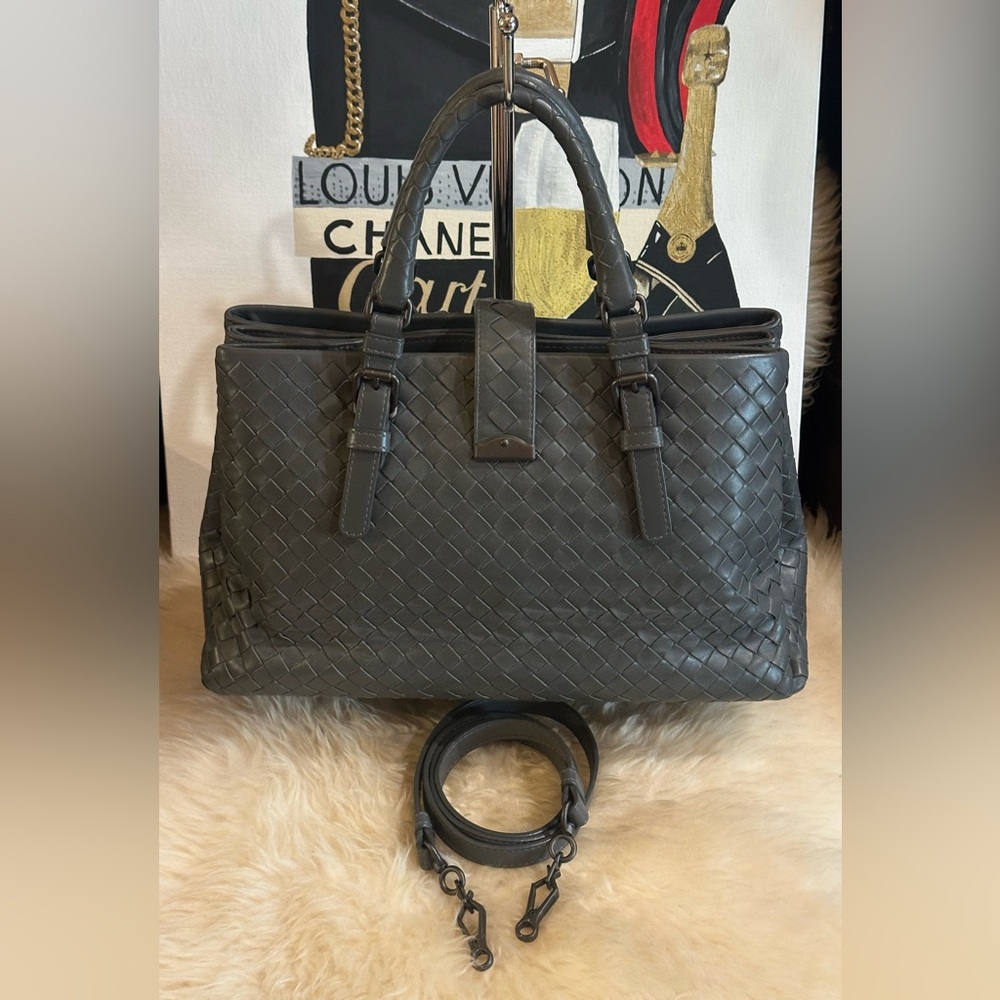 ๐ฅ BOTTEGA VENETA ROMA HANDBAG 2 WAY INTERECCIATO NAPPA LEATHER w/ Dust Bag - Picture 4 of 16
